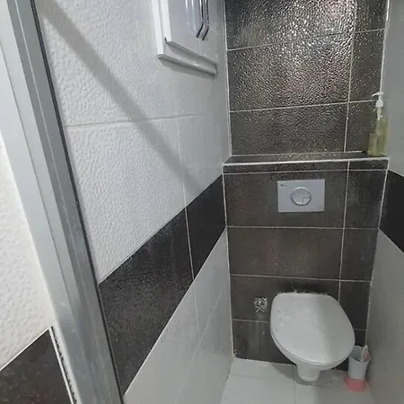 1 Bed W Balcony Sea Views & Roof Terrace Apartament *