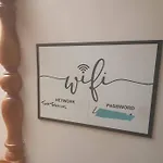 1 Bed W Balcony Sea Views & Roof Terrace Apartment