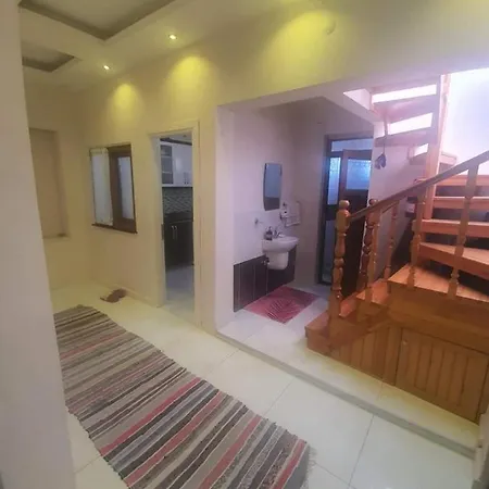 Apartmán 1 Bed W Balcony Sea Views & Roof Terrace *