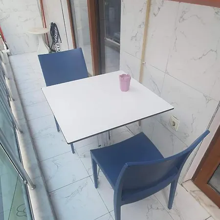 1 Bed W Balcony Sea Views & Roof Terrace Apartamento *