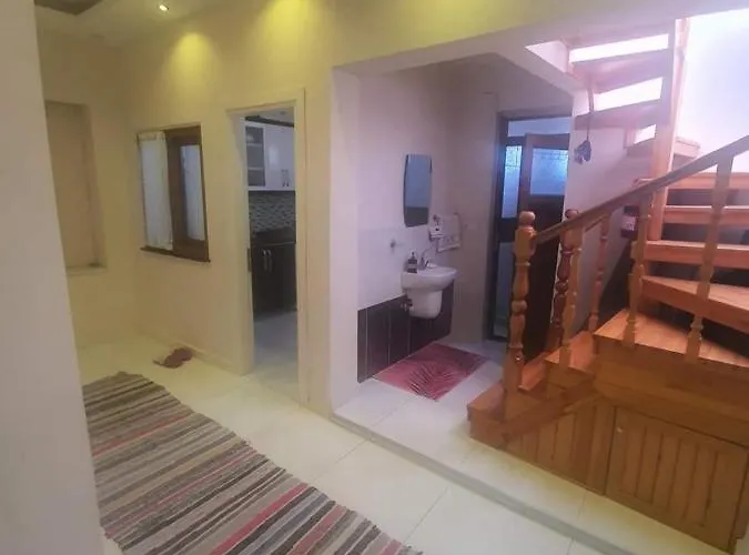 Apartmán 1 Bed W Balcony Sea Views & Roof Terrace *