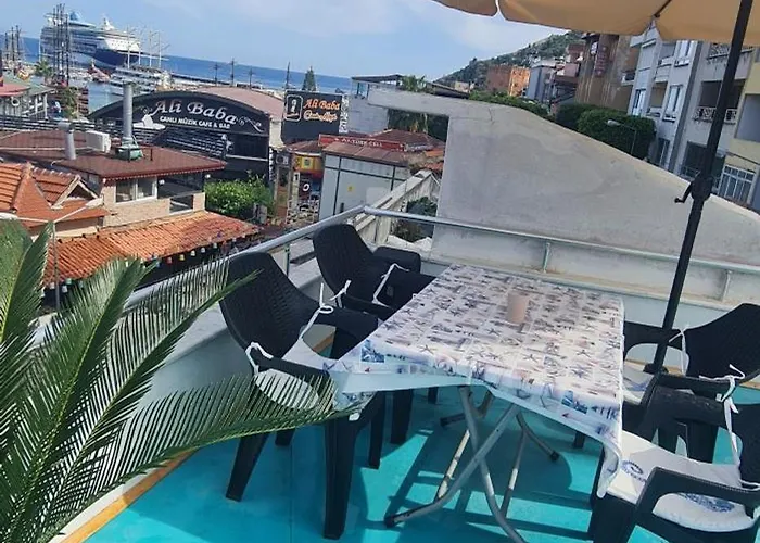 Lejlighed 1 Bed W Balcony Sea Views & Roof Terrace *