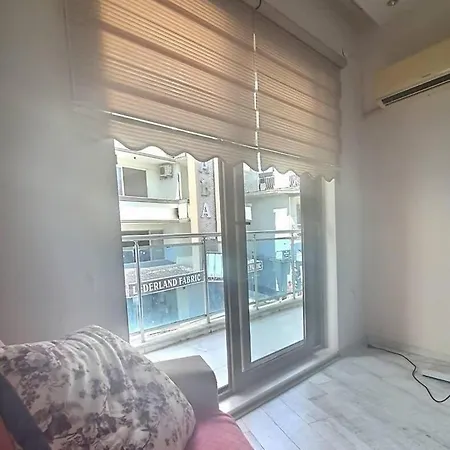 Sea And Mountain View Roof Terrace Апартаменты *
